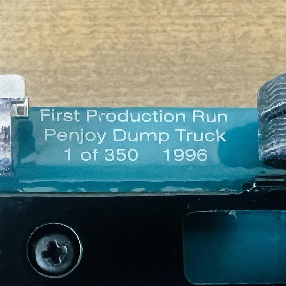Vintage PENJOY Mack Truck CH600 Model Dump Truck 1/64 Scale First Production '96